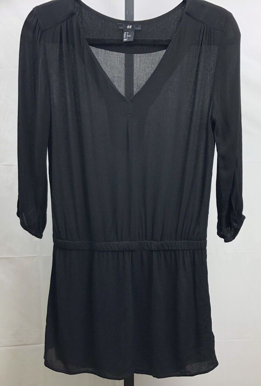 H&M V Neck Tunic Top Women 4 Black Semi-Sheer 3/4 Sleeves Blouse Keyhole Flowy